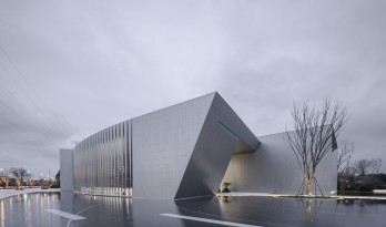 流动中的空间变换——张家港智慧科学城城市展厅 / 上海天华建筑设计