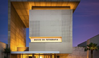 福塔雷萨摄影博物馆 / Marcus Novais Arquitetura